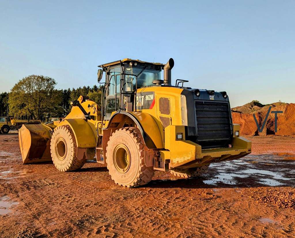 Movimentações de terras, trasnportes e demolições