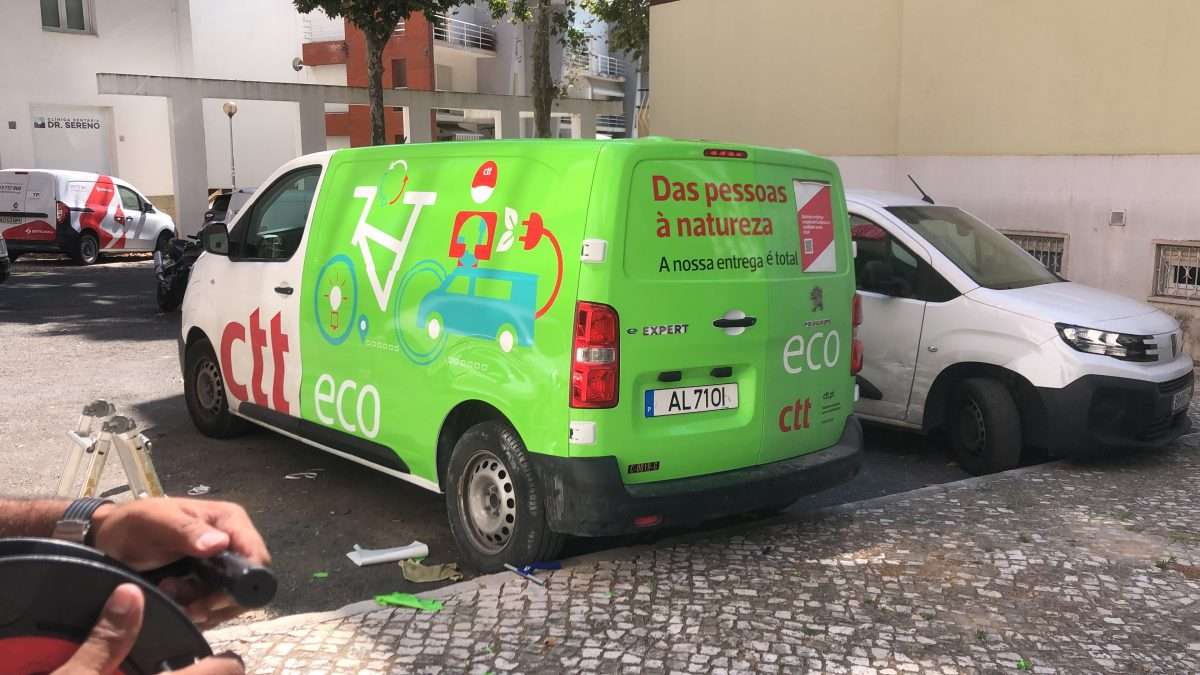 E9355650-56E4-4AB8-9DFF-616554354776